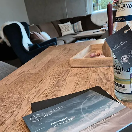 Zwischen Moor & アパート